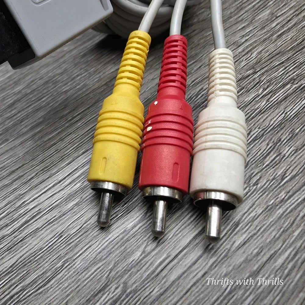 Original Nintendo Audio Video‎ Cable For Wii And Wii U